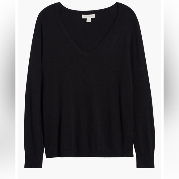 New treasure & bond relaxed V neck sweater top - Picture 7 of 9